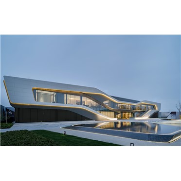 s-372-373-201911261012224965876