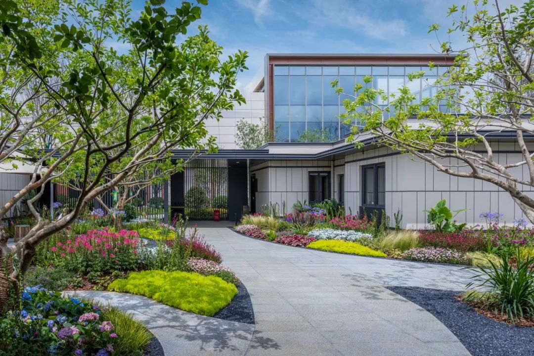 202311291732097454076