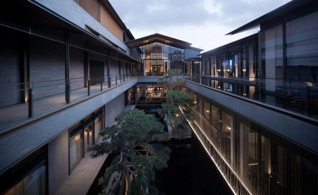 202407191048022708676